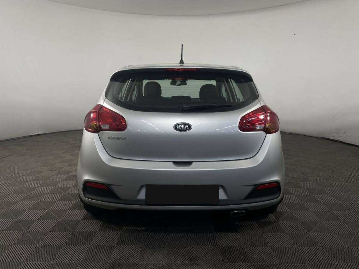 Kia Ceed 2015 года с пробегом. Фото: #2