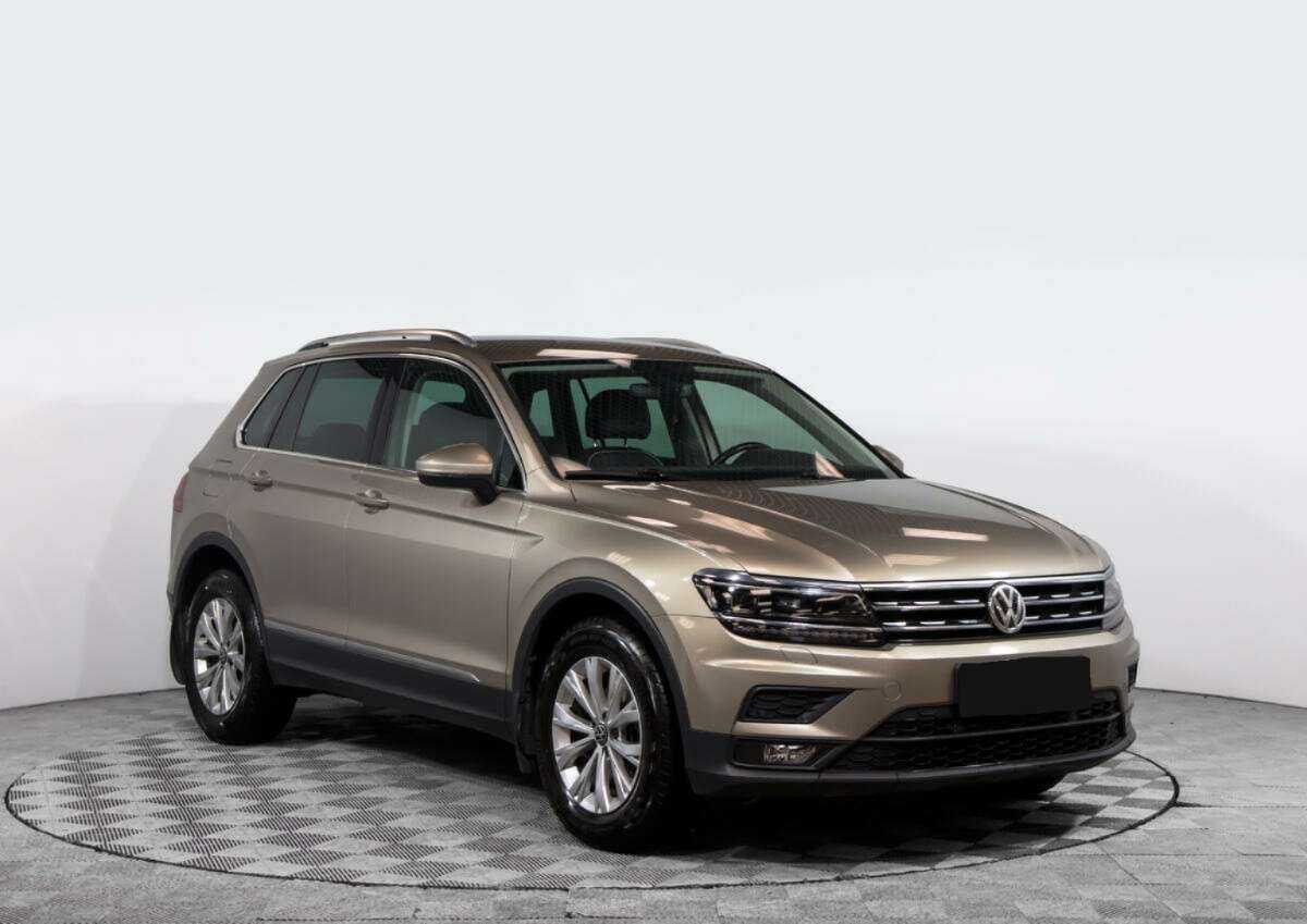 Volkswagen Tiguan 2017 года с пробегом. Фото: #1