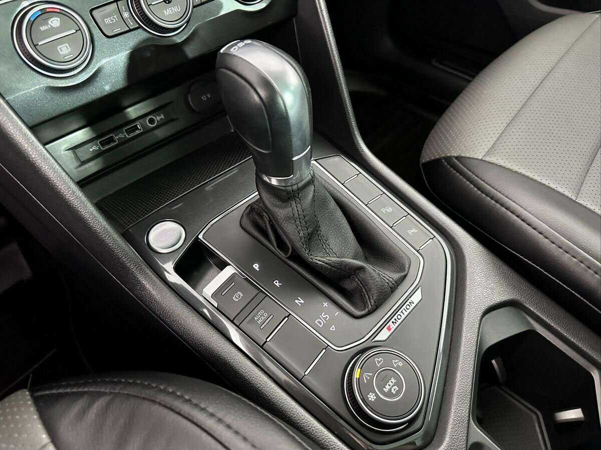 Volkswagen Tiguan 2018 года с пробегом. Фото: #15