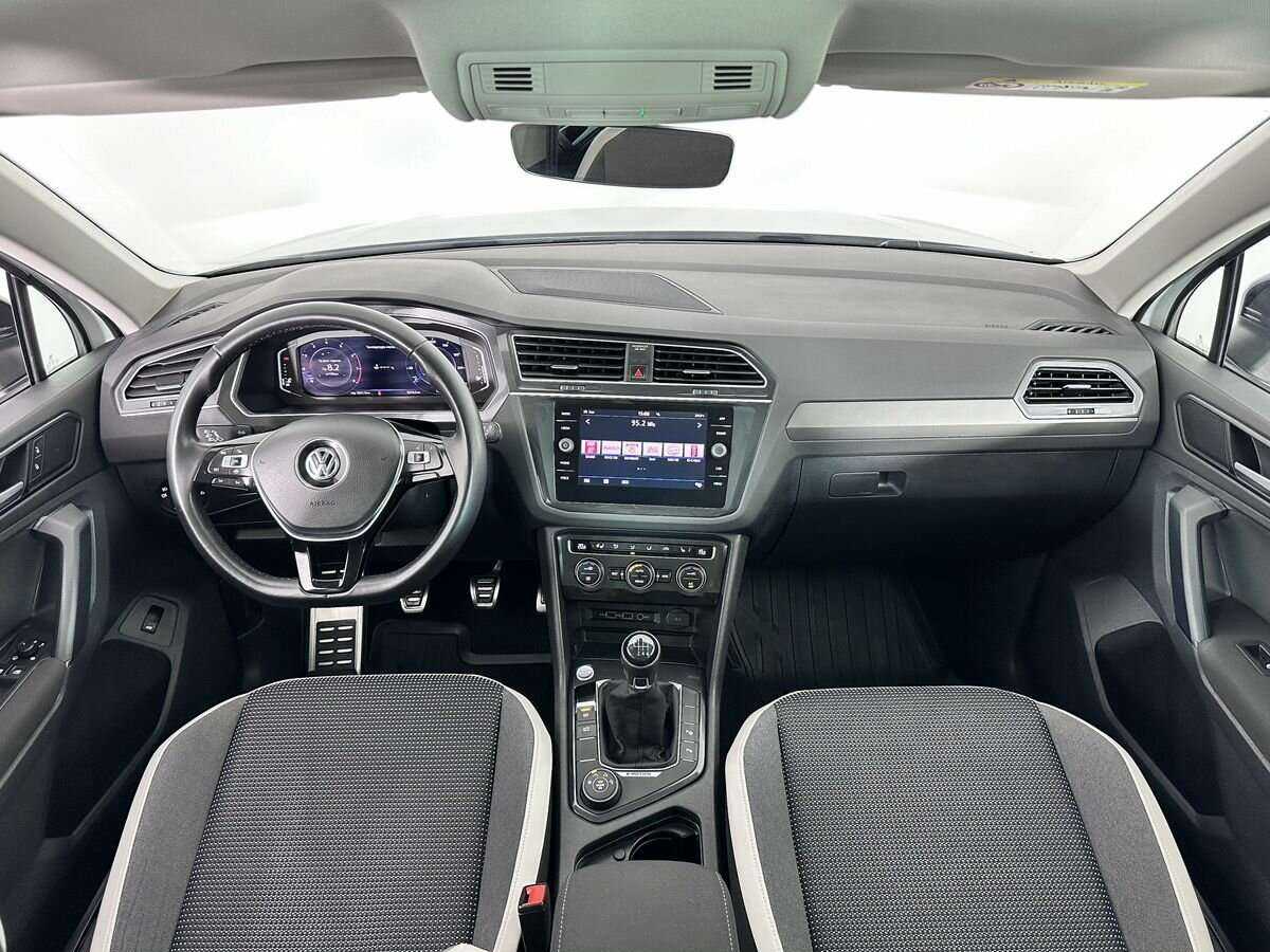 Volkswagen Tiguan 2019 года с пробегом. Фото: #8