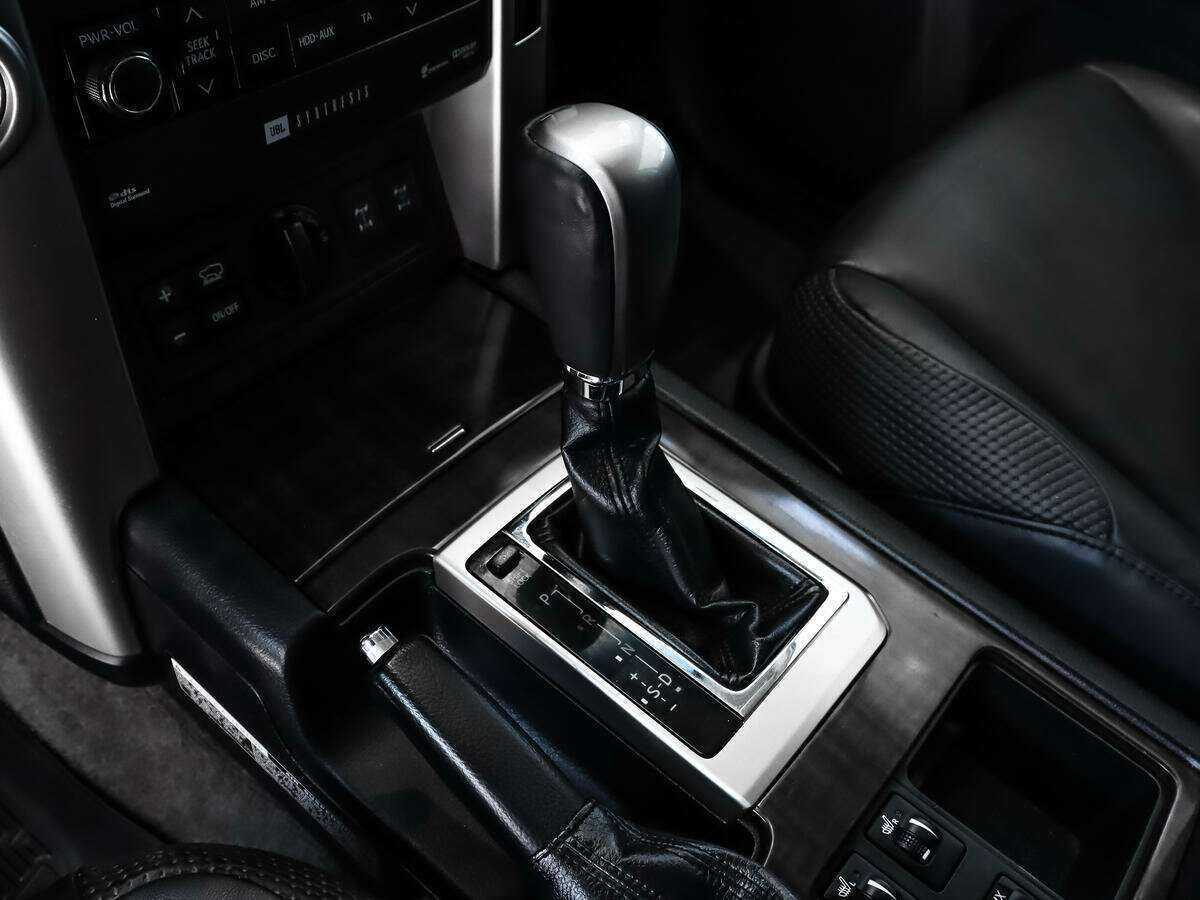 Toyota Land Cruiser Prado 2012 года с пробегом. Фото: #10