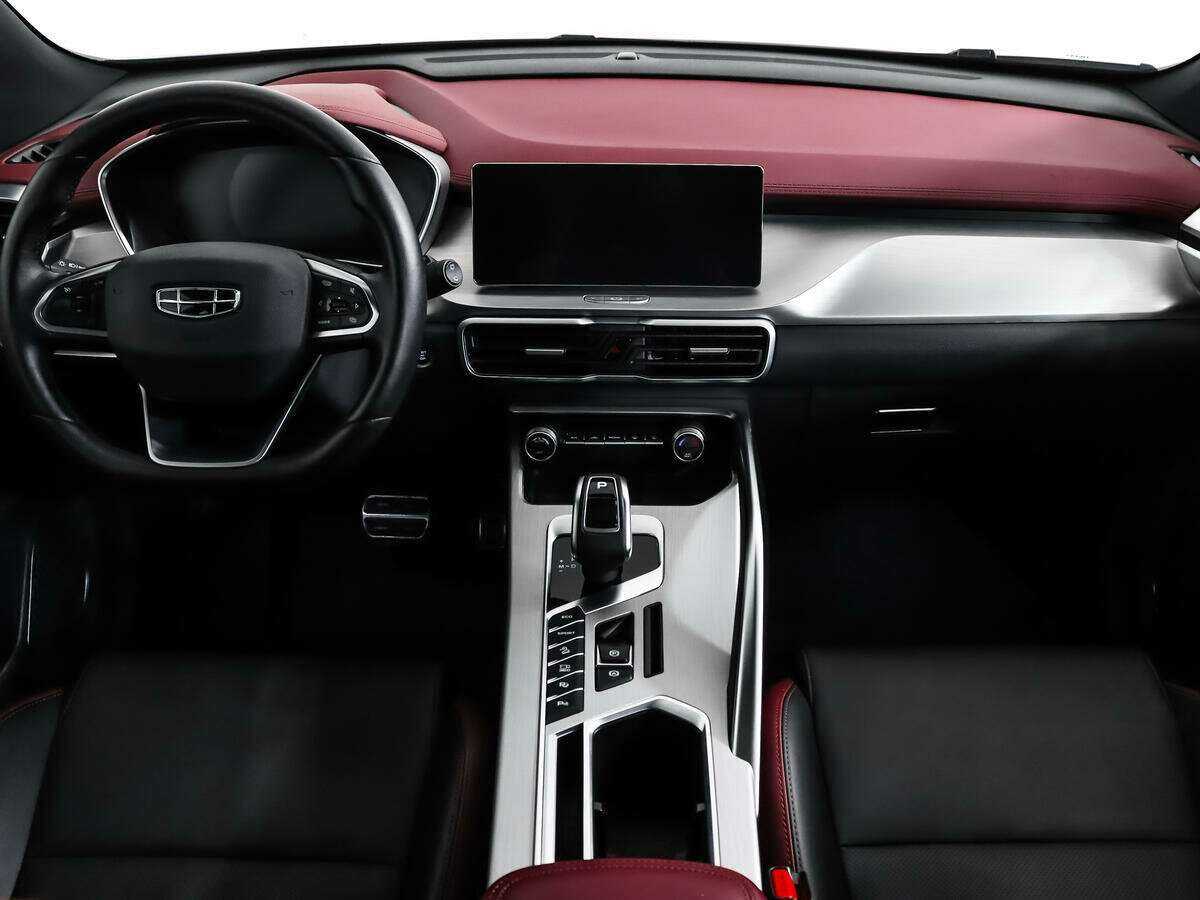 Geely Coolray 2022 года с пробегом. Фото: #13