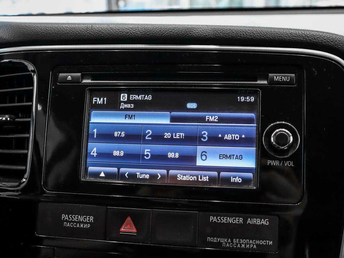 Mitsubishi Outlander 2016 года с пробегом. Фото: #12