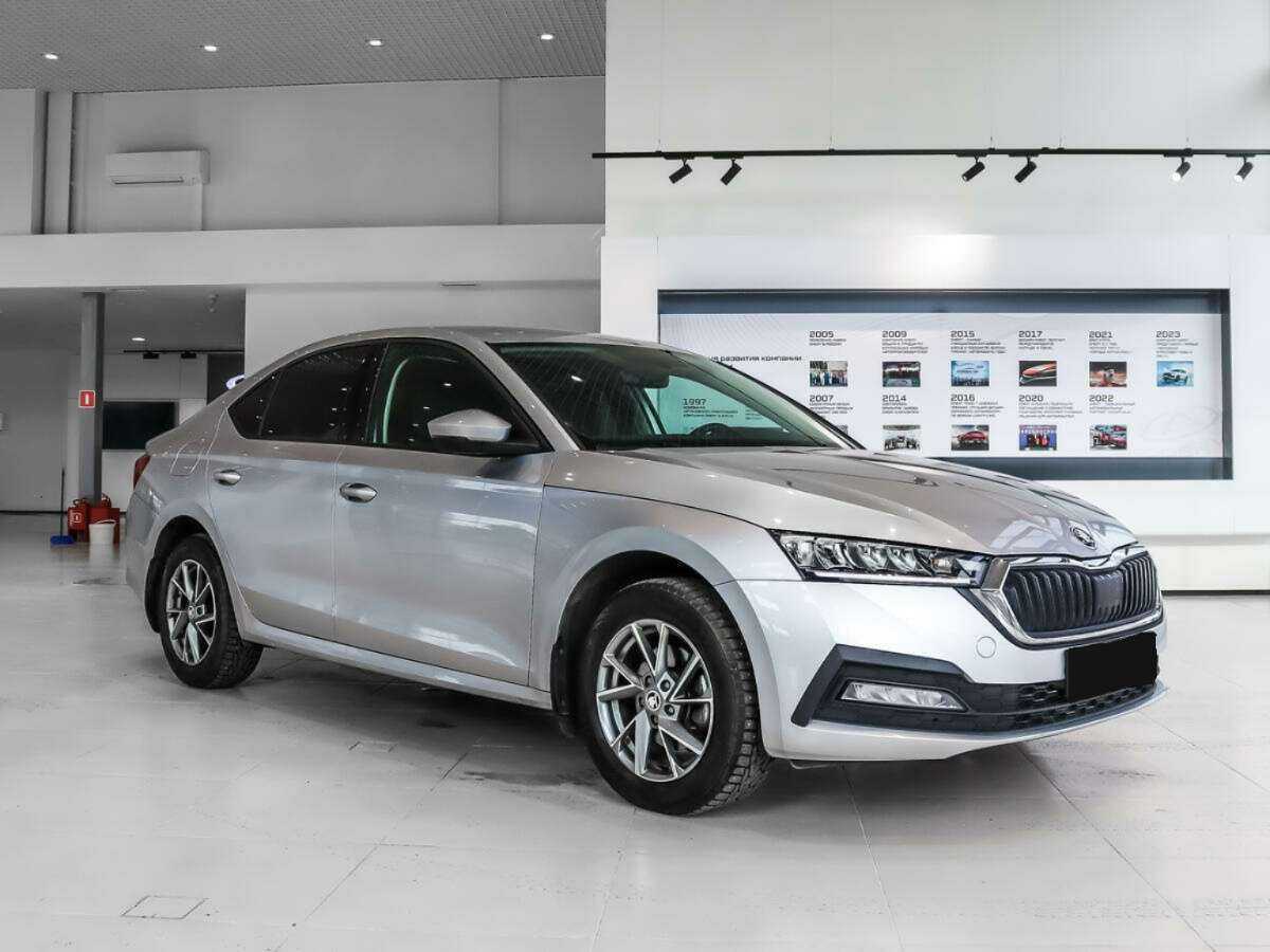 Skoda Octavia 2021 года с пробегом. Фото: #1