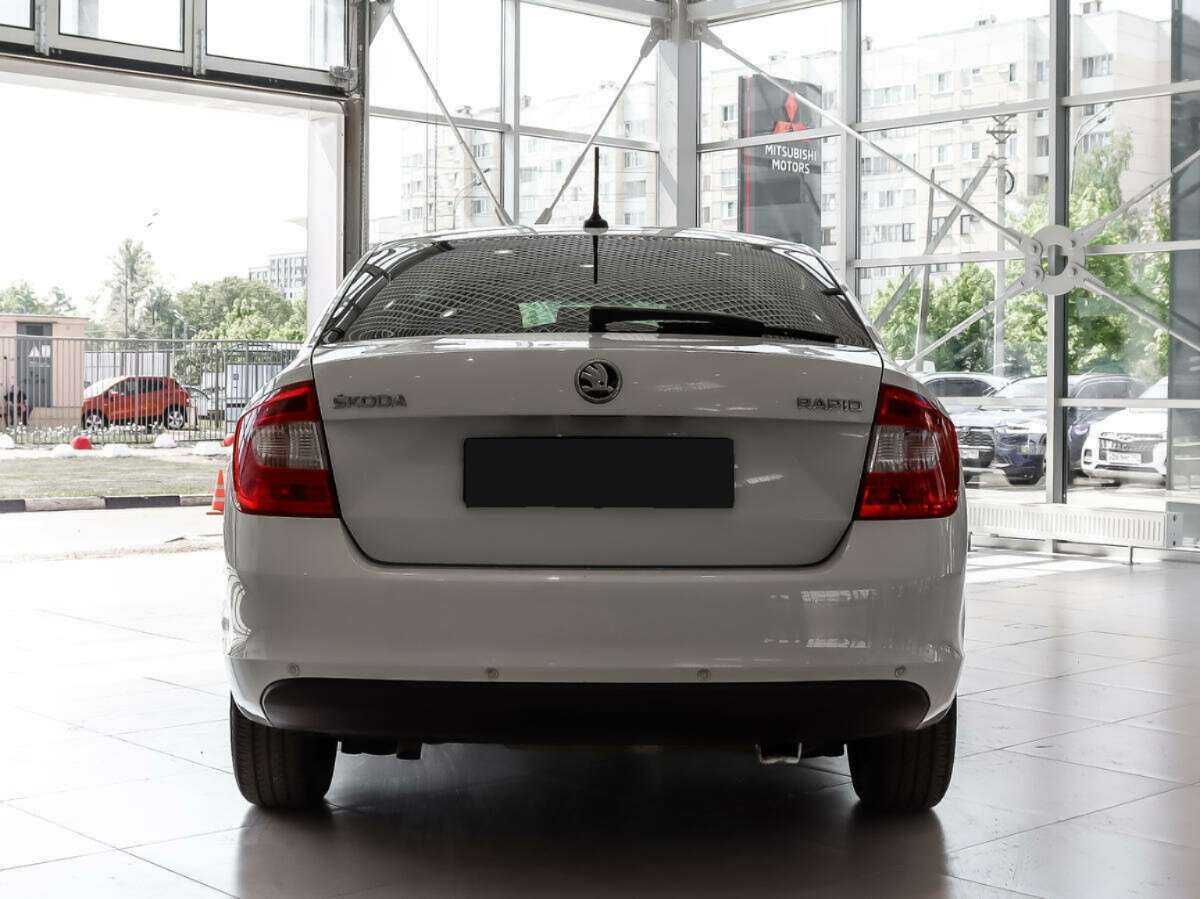 Skoda Rapid 2016 года с пробегом. Фото: #4