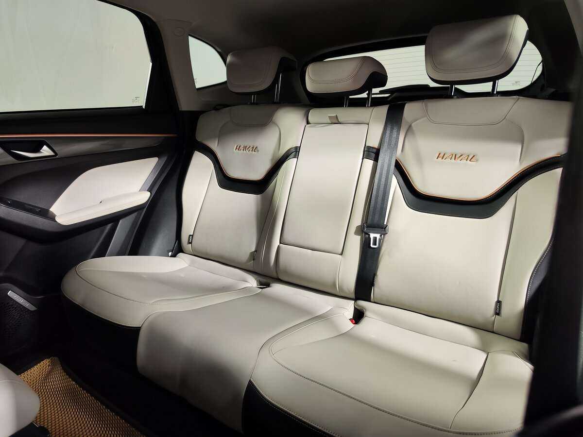 Б/У Хавал Джолион 2021 года. Фото: #10