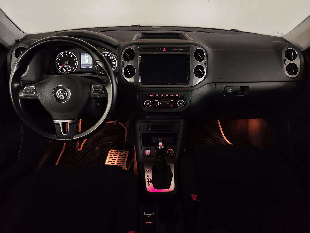 Б/У Фольксваген Тигуан 2012 года. Фото: #4