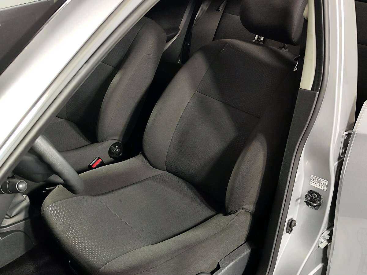 Б/У Ниссан Альмера 2016 года. Фото: #5