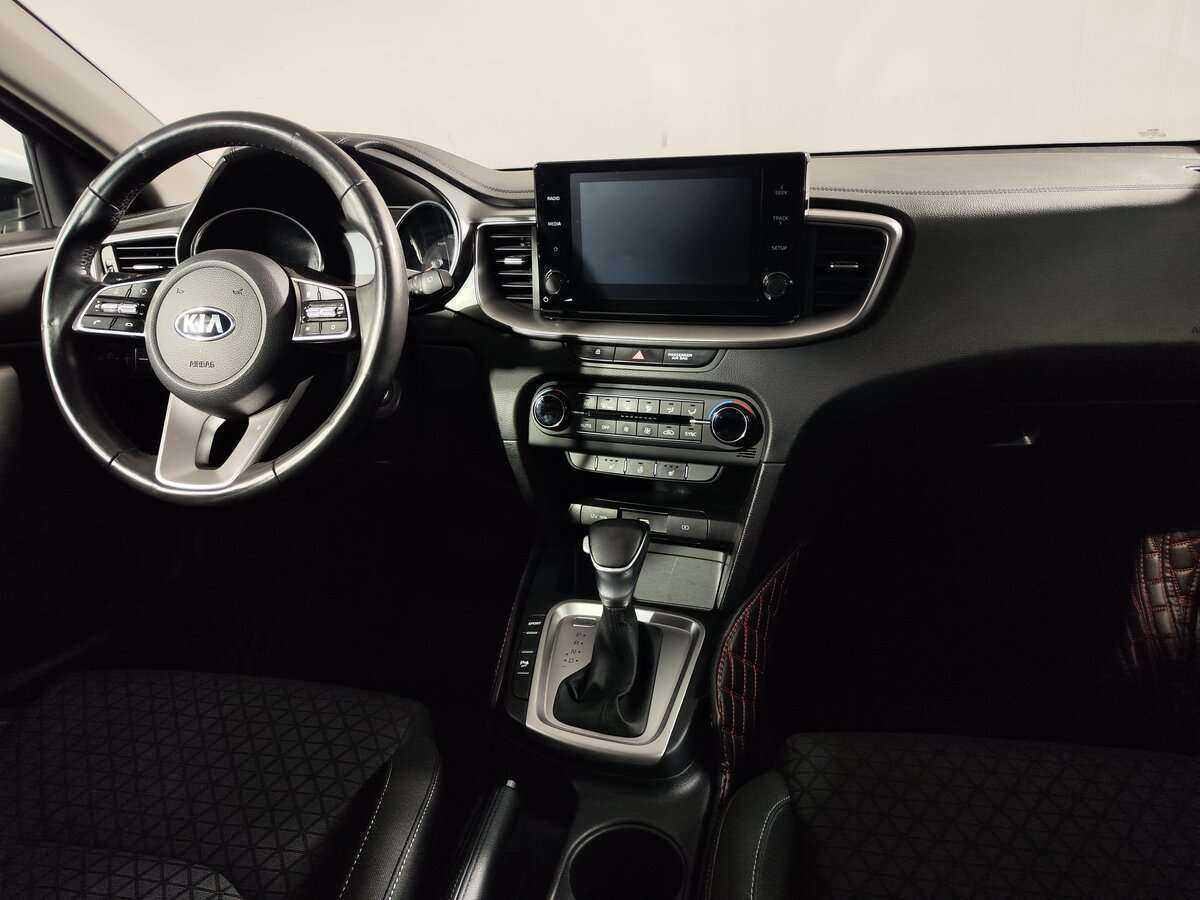 Б/У Киа Сид 2020 года. Фото: #19