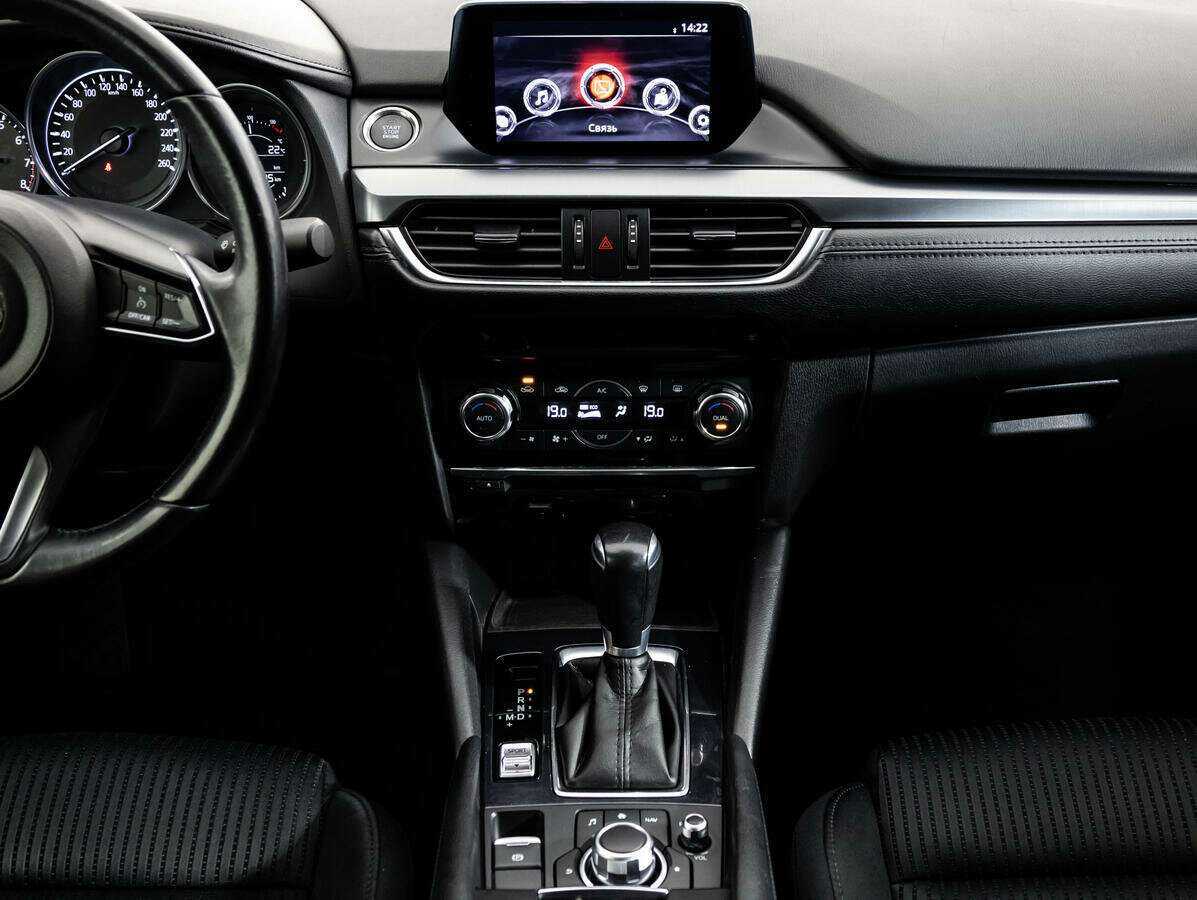 Б/У Мазда 6 2018 года. Фото: #11