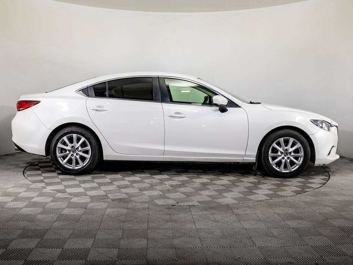 Б/У Мазда 6 2016 года. Фото: #3