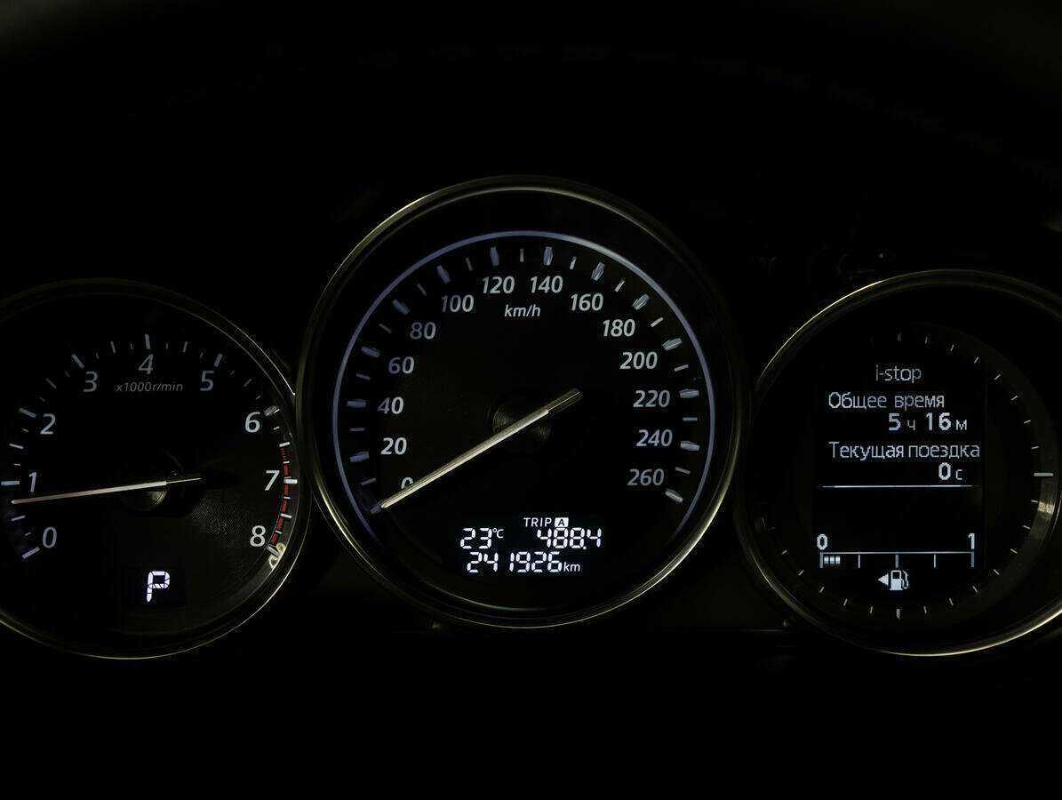 Б/У Мазда Ц-Икс-5 2014 года. Фото: #13