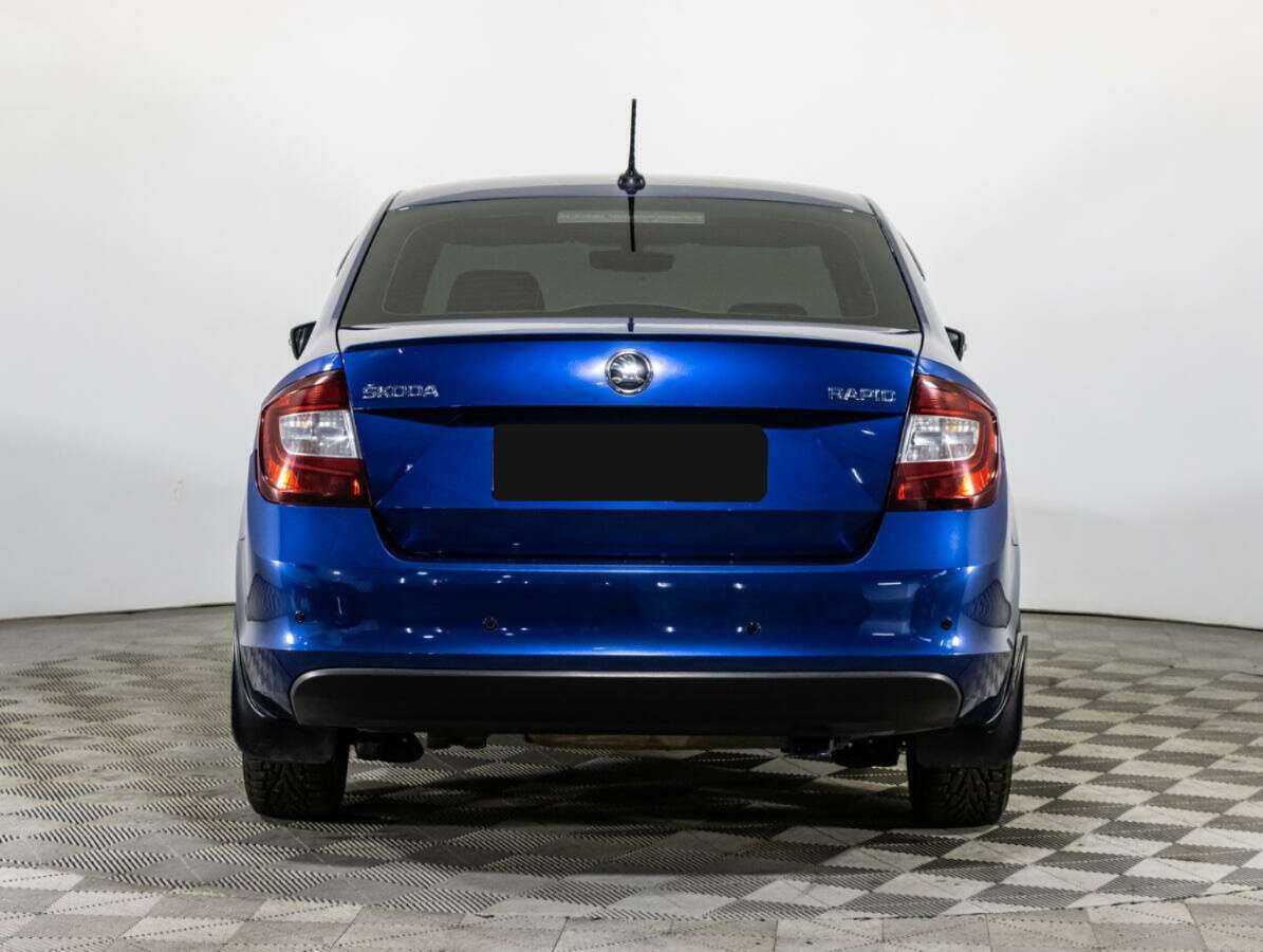 Б/У Шкода Рапид 2017 года. Фото: #5