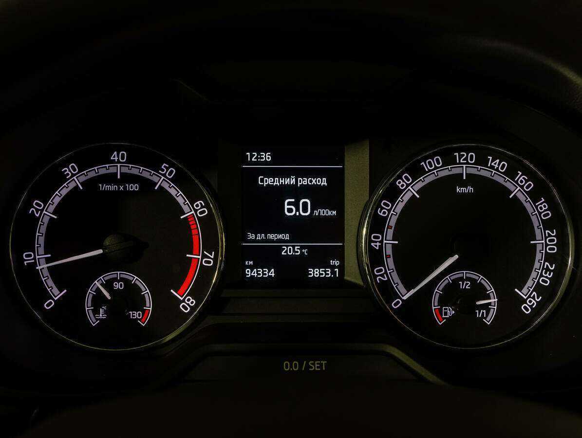 Б/У Шкода Октавия 2019 года. Фото: #11