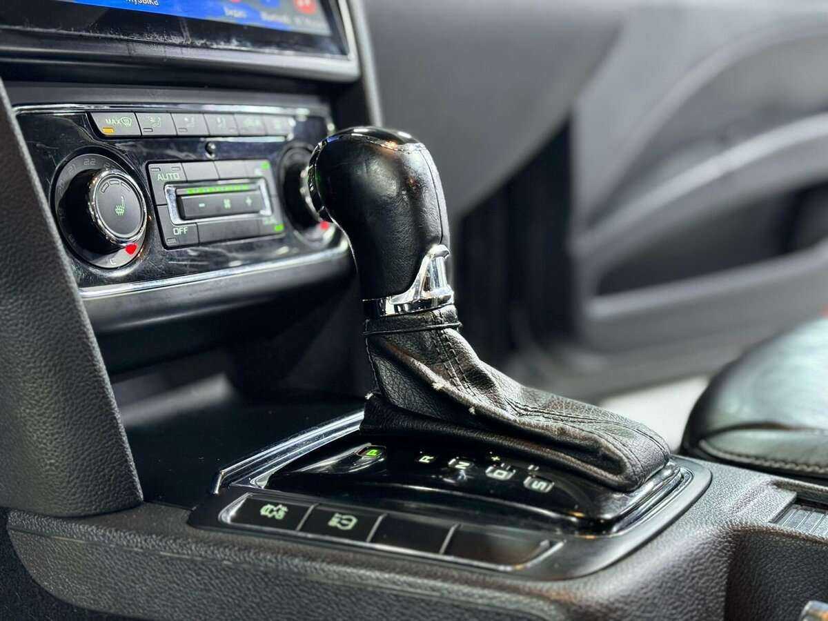 Skoda Superb 2013 года с пробегом. Фото: #9