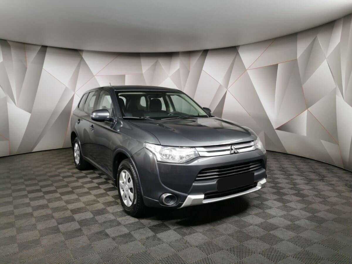 Mitsubishi Outlander 2014 года с пробегом. Фото: #2