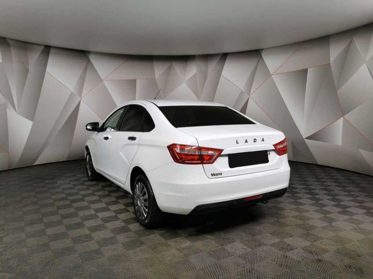 Lada (ВАЗ) Vesta 2017 года с пробегом. Фото: #3