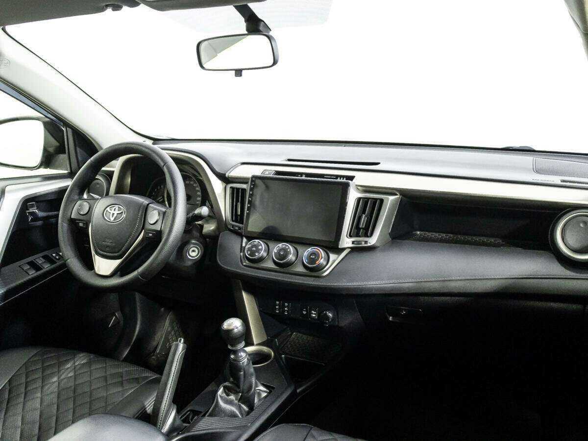 Б/У Тойота Рав4 2013 года. Фото: #8