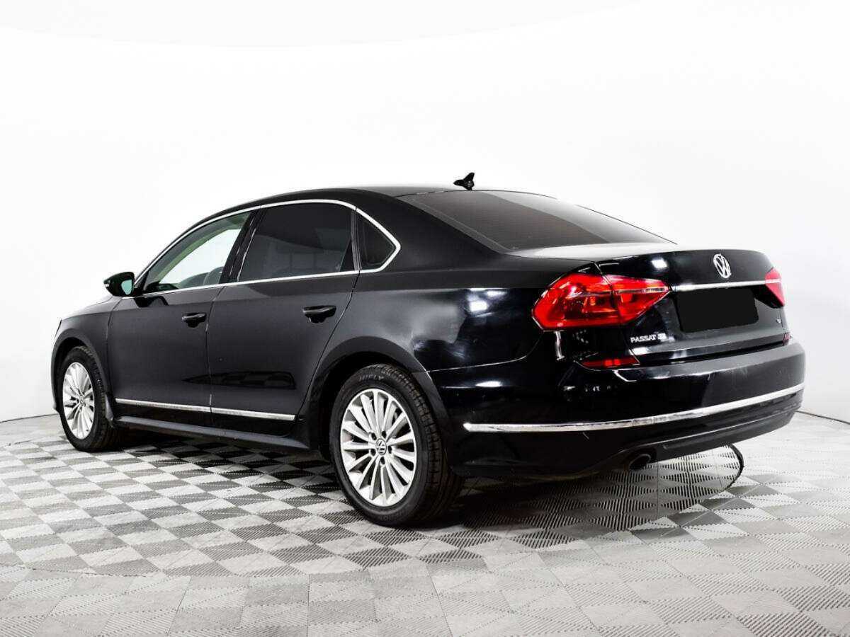 Б/У Фольксваген Пассат 2016 года. Фото: #6