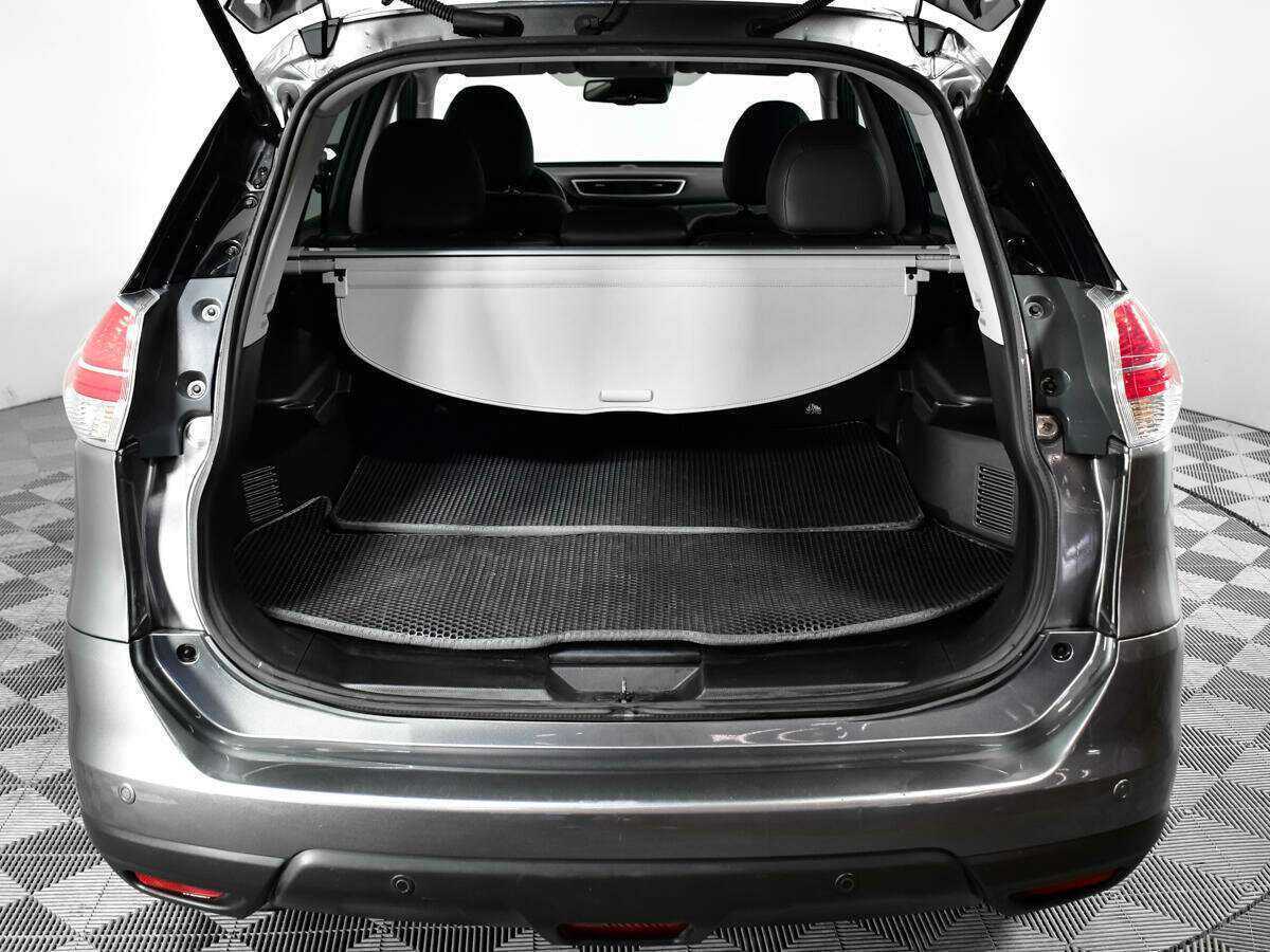 Б/У Ниссан Икс-Трейл 2018 года. Фото: #12