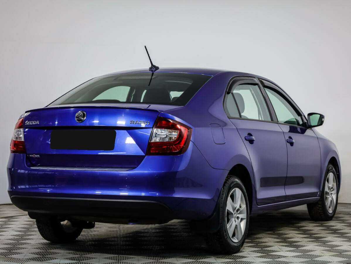 Skoda Rapid 2018 года с пробегом. Фото: #3