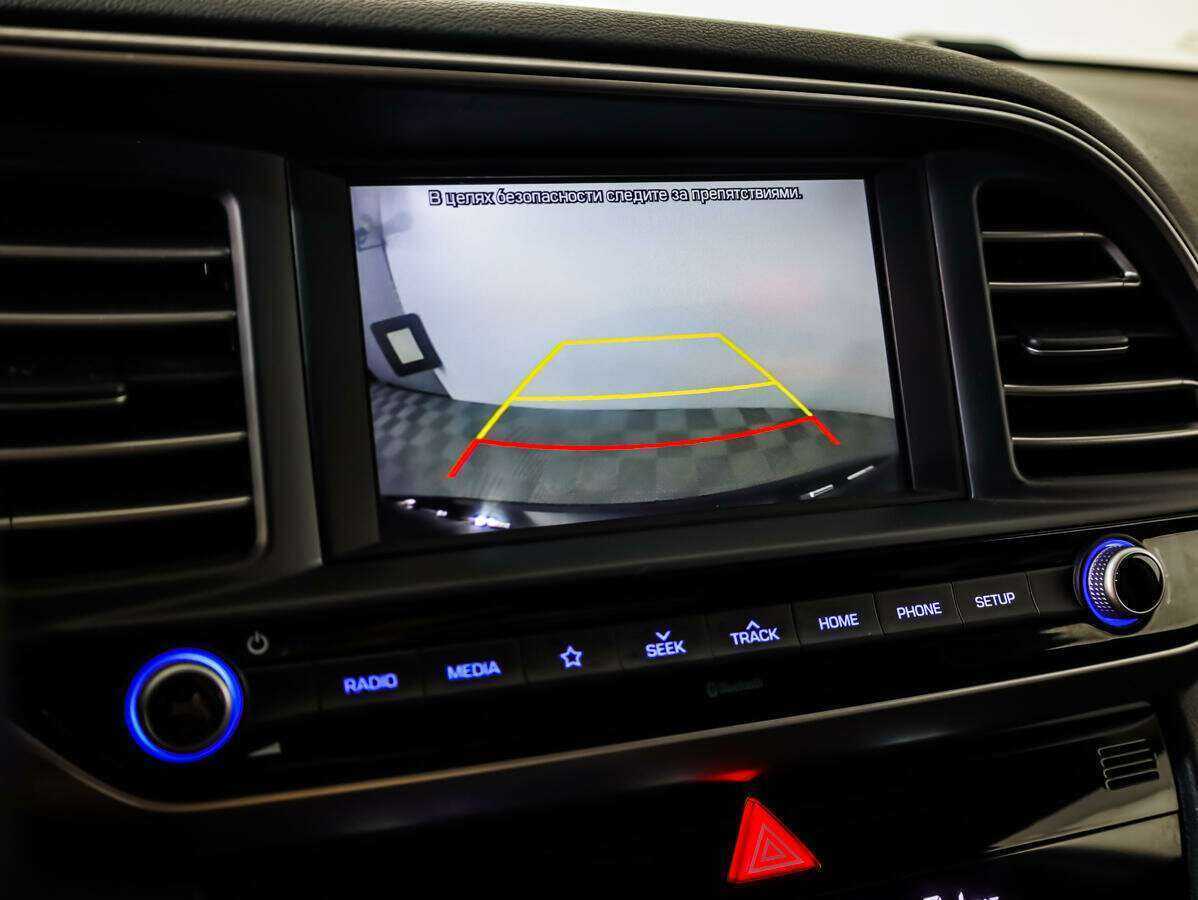 Hyundai Elantra 2019 года с пробегом. Фото: #11