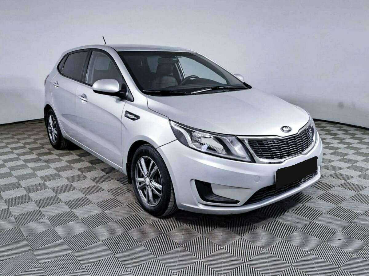 Б/У Киа Рио 2013 года. Фото: #2