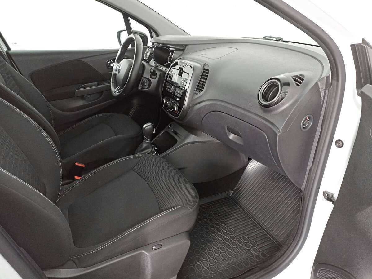 Б/У Рено Каптюр 2018 года. Фото: #8