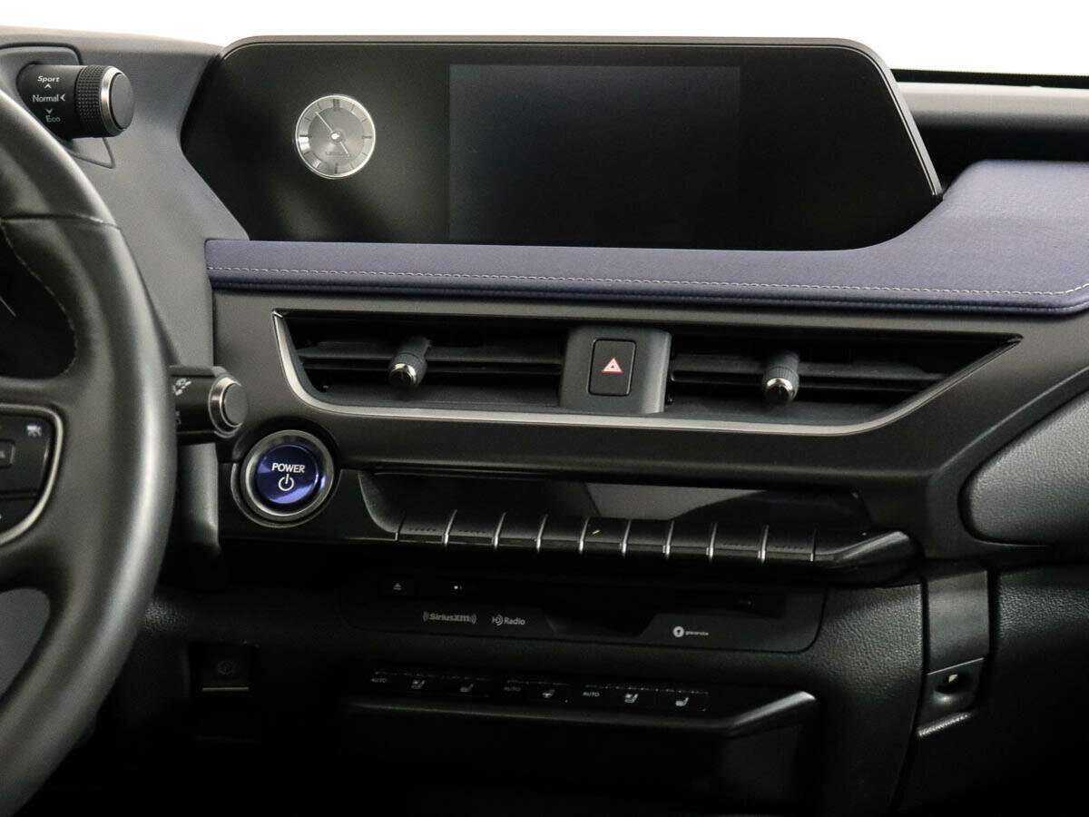 Lexus UX 2019 года с пробегом. Фото: #14