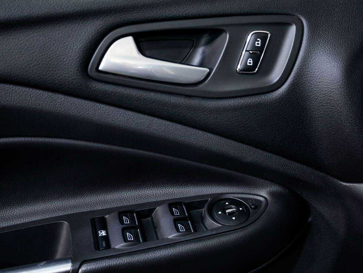 Ford Kuga 2013 года с пробегом. Фото: #12