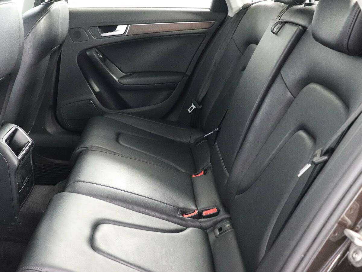 Audi A4 2015 года с пробегом. Фото: #9