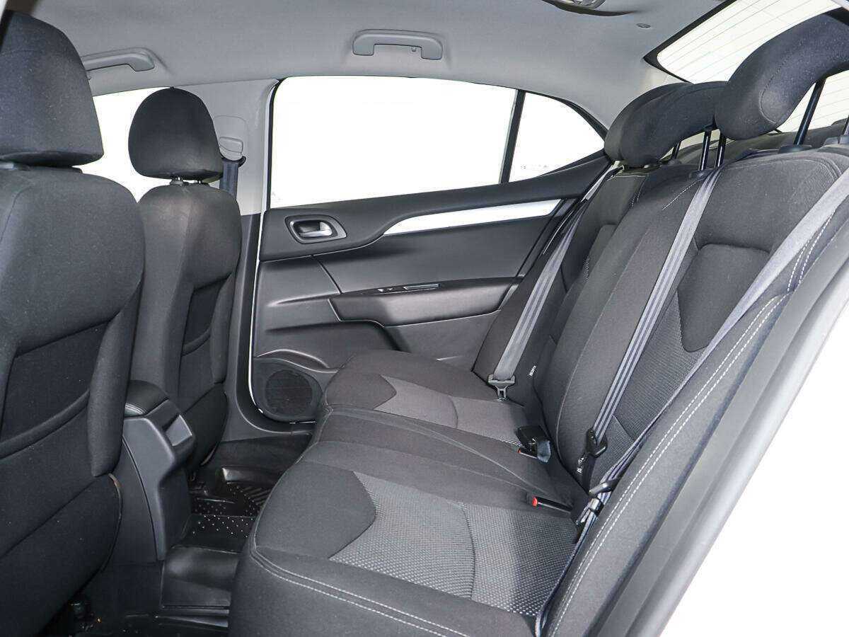 Citroen C4 2015 года с пробегом. Фото: #9