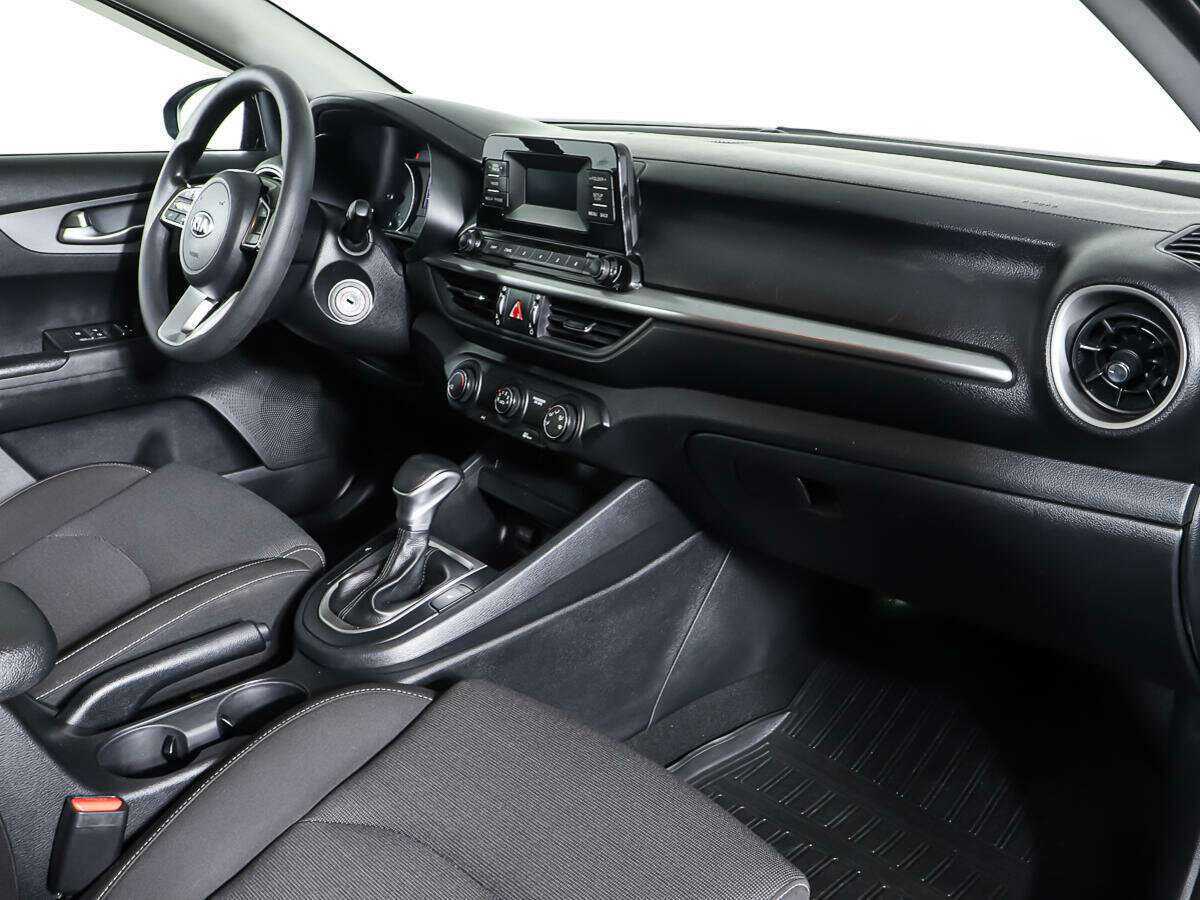 Kia Cerato 2020 года с пробегом. Фото: #3