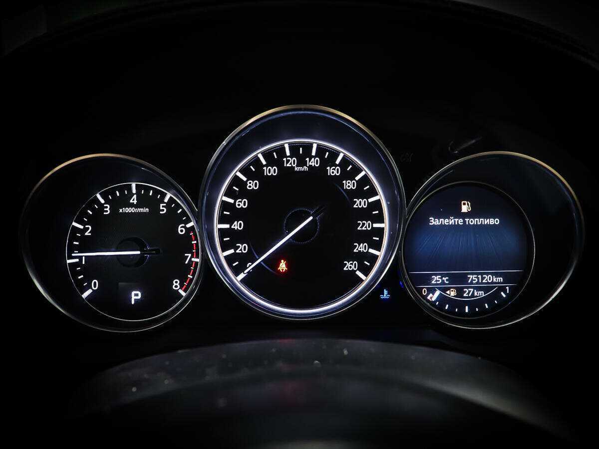 Б/У Мазда 6 2016 года. Фото: #15