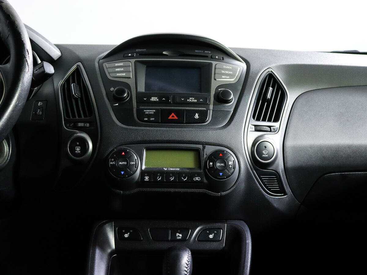 Б/У Хендай ай-икс35 2014 года. Фото: #12