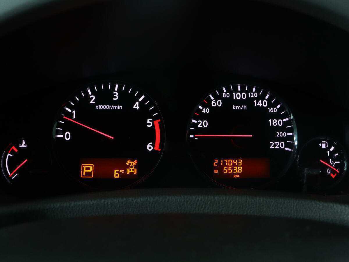 Б/У Ниссан Патфайндер 2013 года. Фото: #7