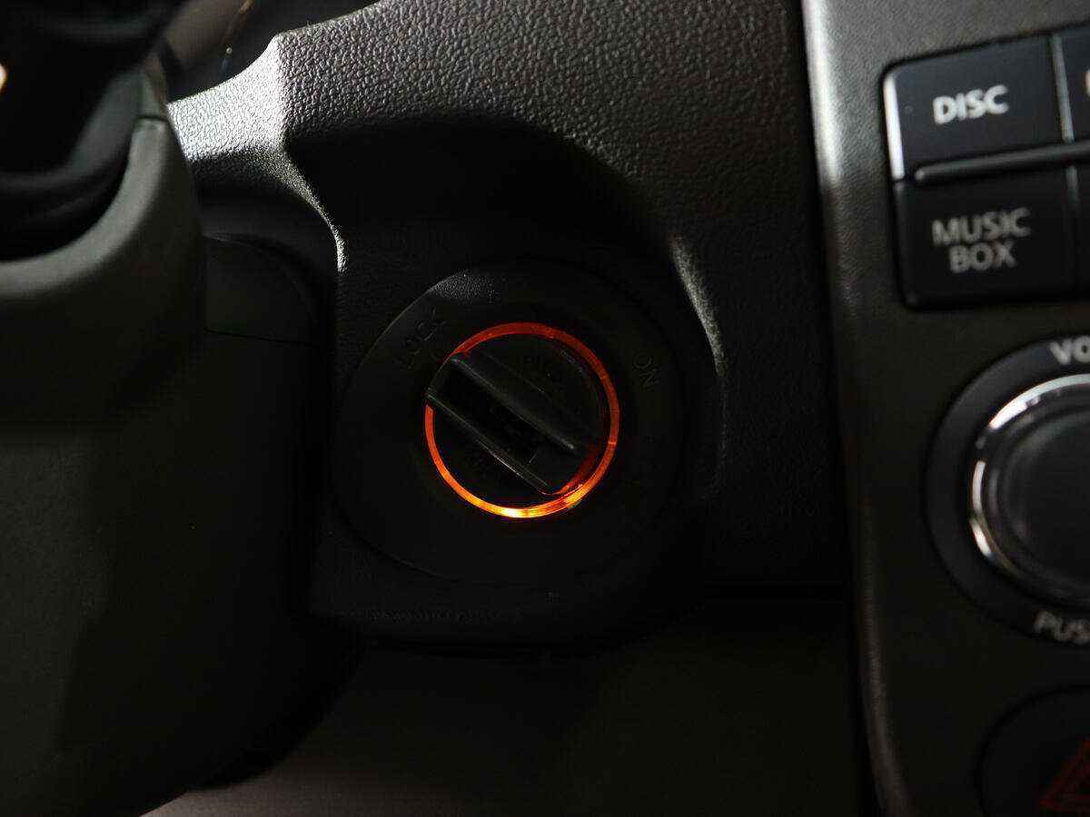 Б/У Ниссан Патфайндер 2013 года. Фото: #19