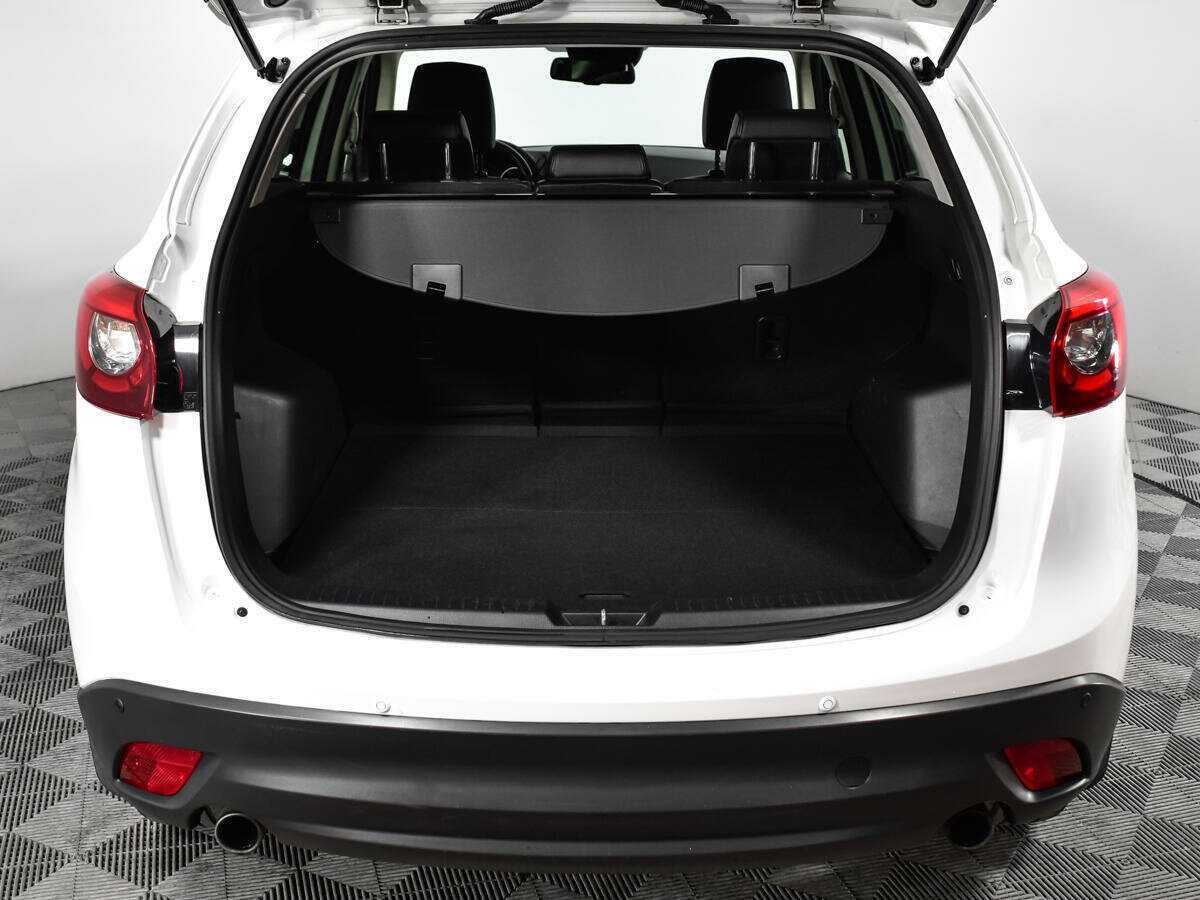 Б/У Мазда Ц-Икс-5 2016 года. Фото: #12