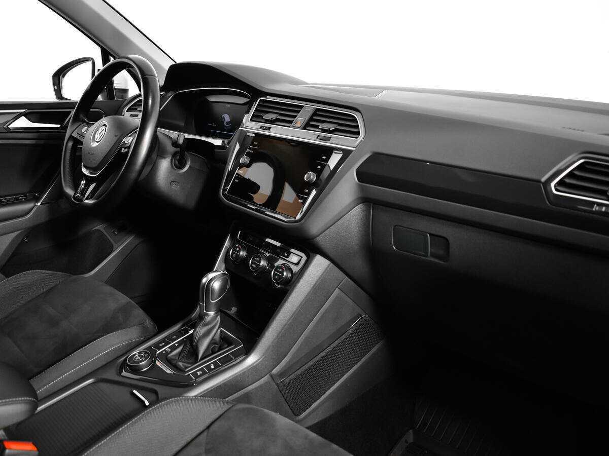 Volkswagen Tiguan 2017 года с пробегом. Фото: #8