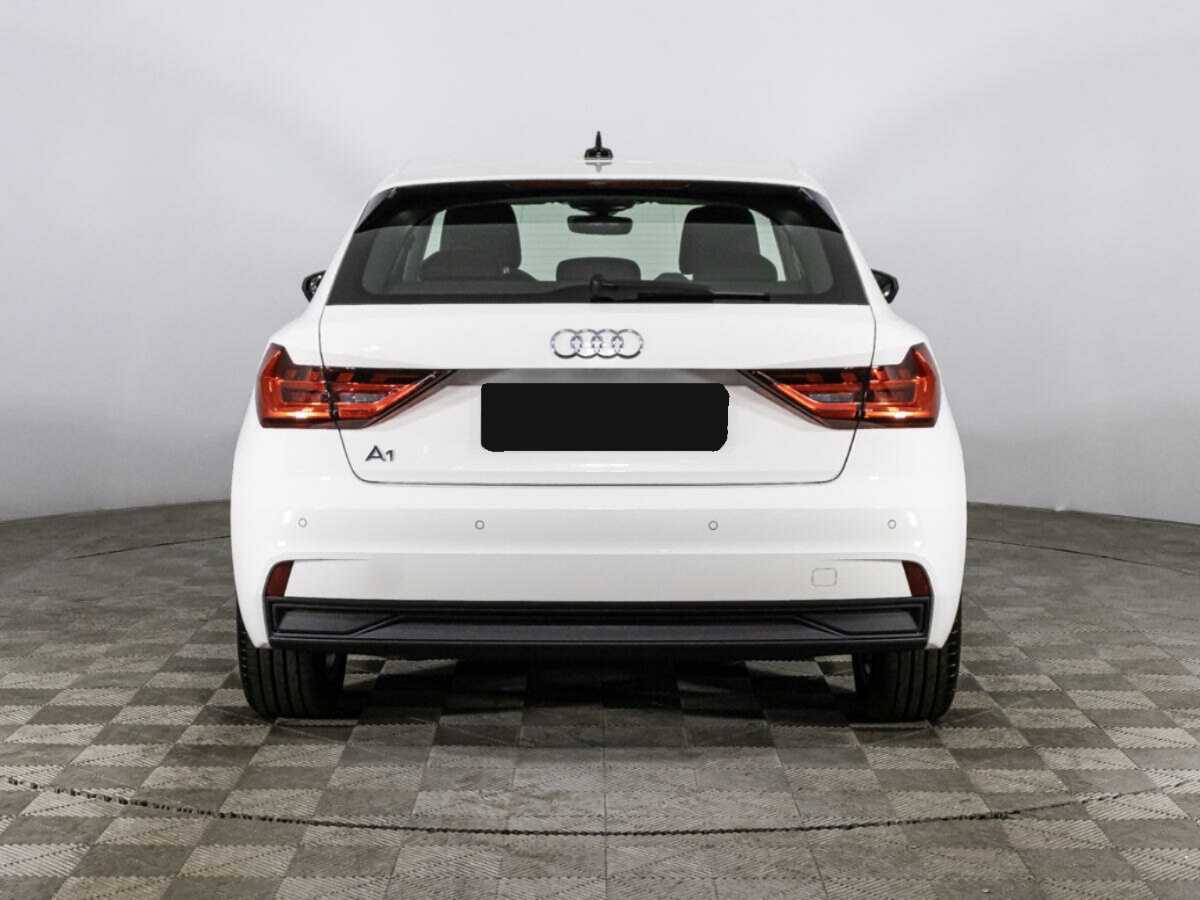 Audi A1 2020 года с пробегом. Фото: #5
