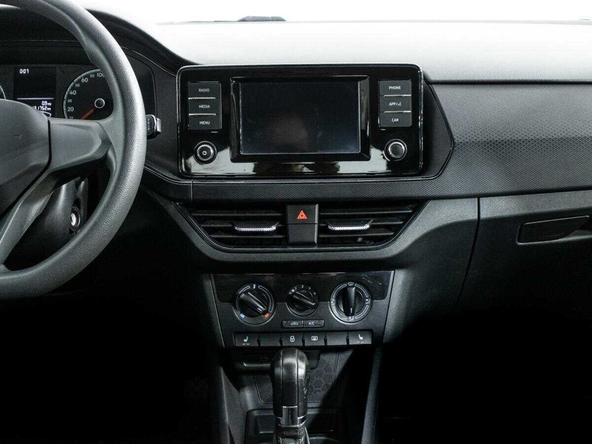 Б/У Фольксваген Поло 2021 года. Фото: #13