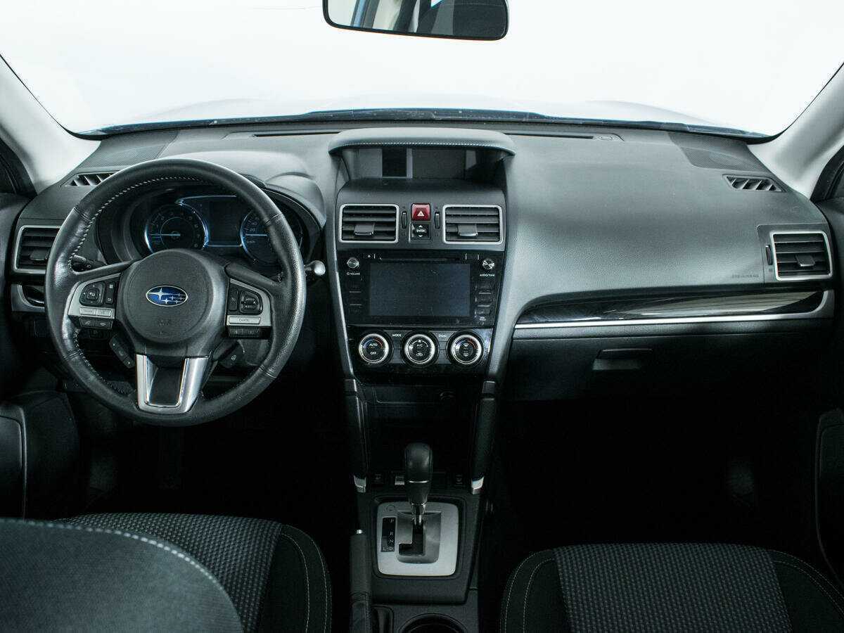 Б/У Субару Форестер 2018 года. Фото: #11