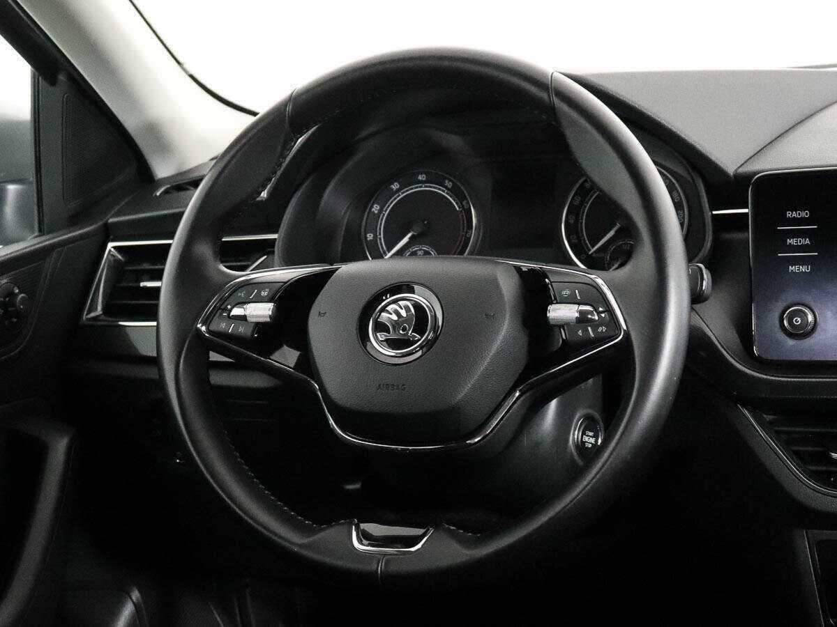 Б/У Шкода Рапид 2021 года. Фото: #11