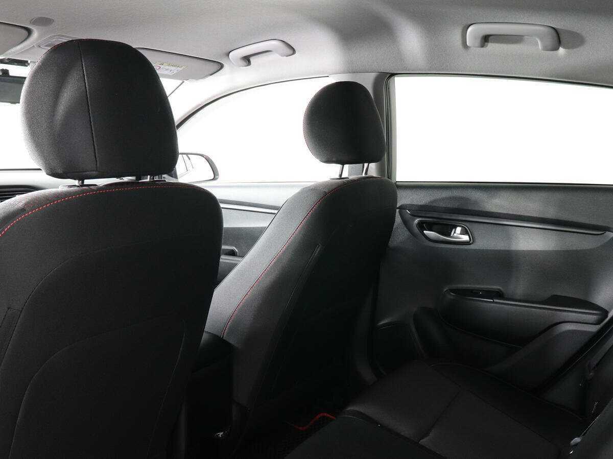 Kia Rio 2021 года с пробегом. Фото: #11