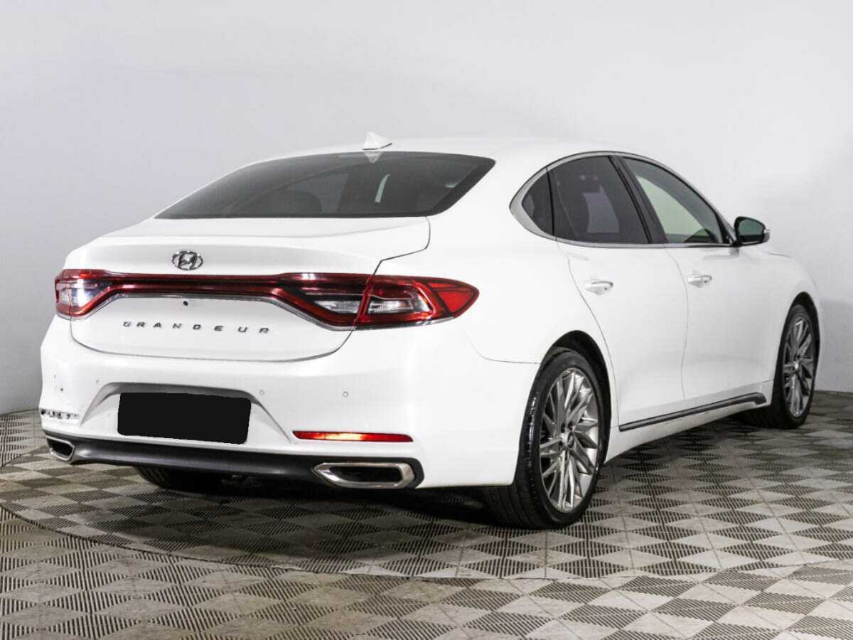 Hyundai Grandeur 2018 года с пробегом. Фото: #4