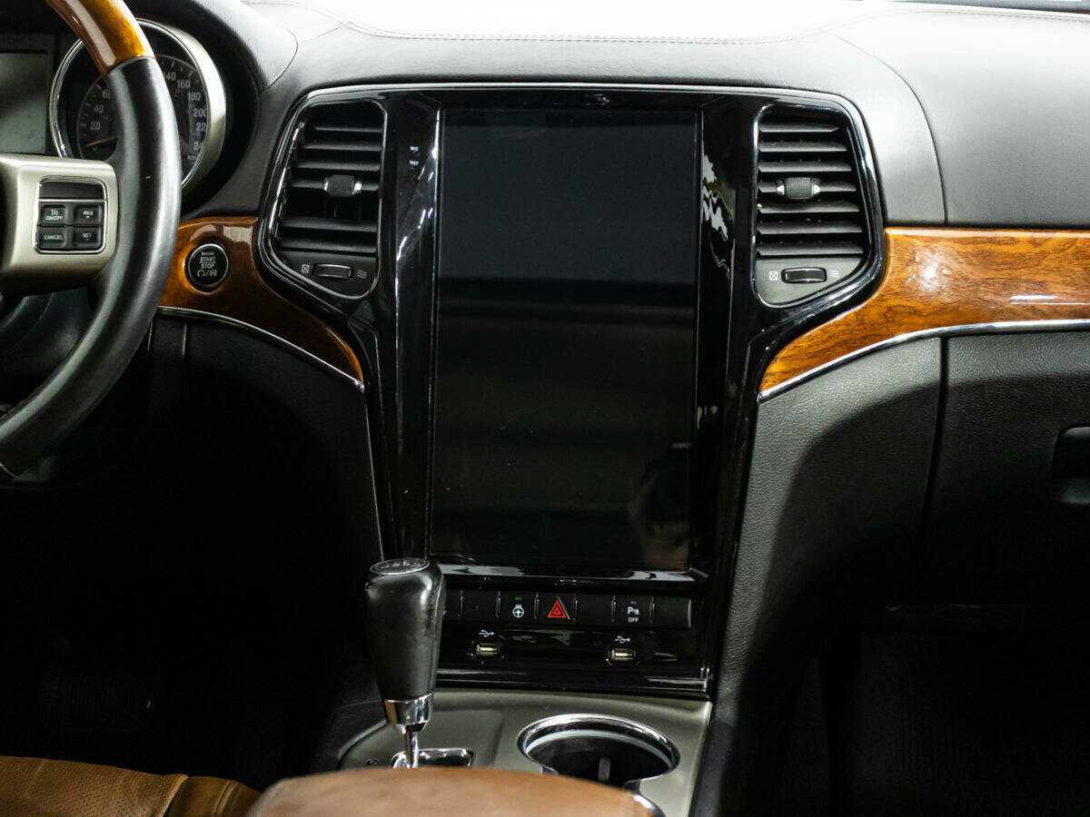 Jeep Grand Cherokee 2012 года с пробегом. Фото: #13