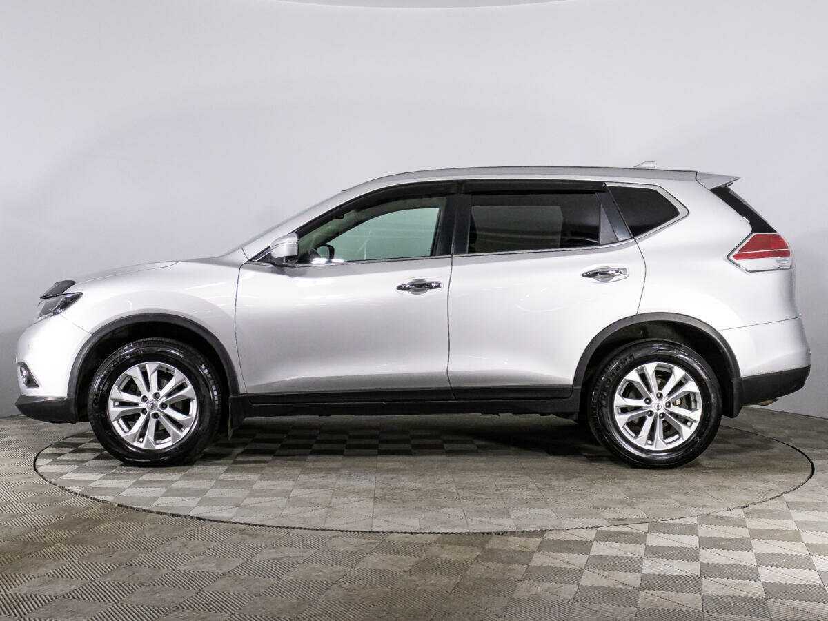 Б/У Ниссан Икс-Трейл 2017 года. Фото: #7