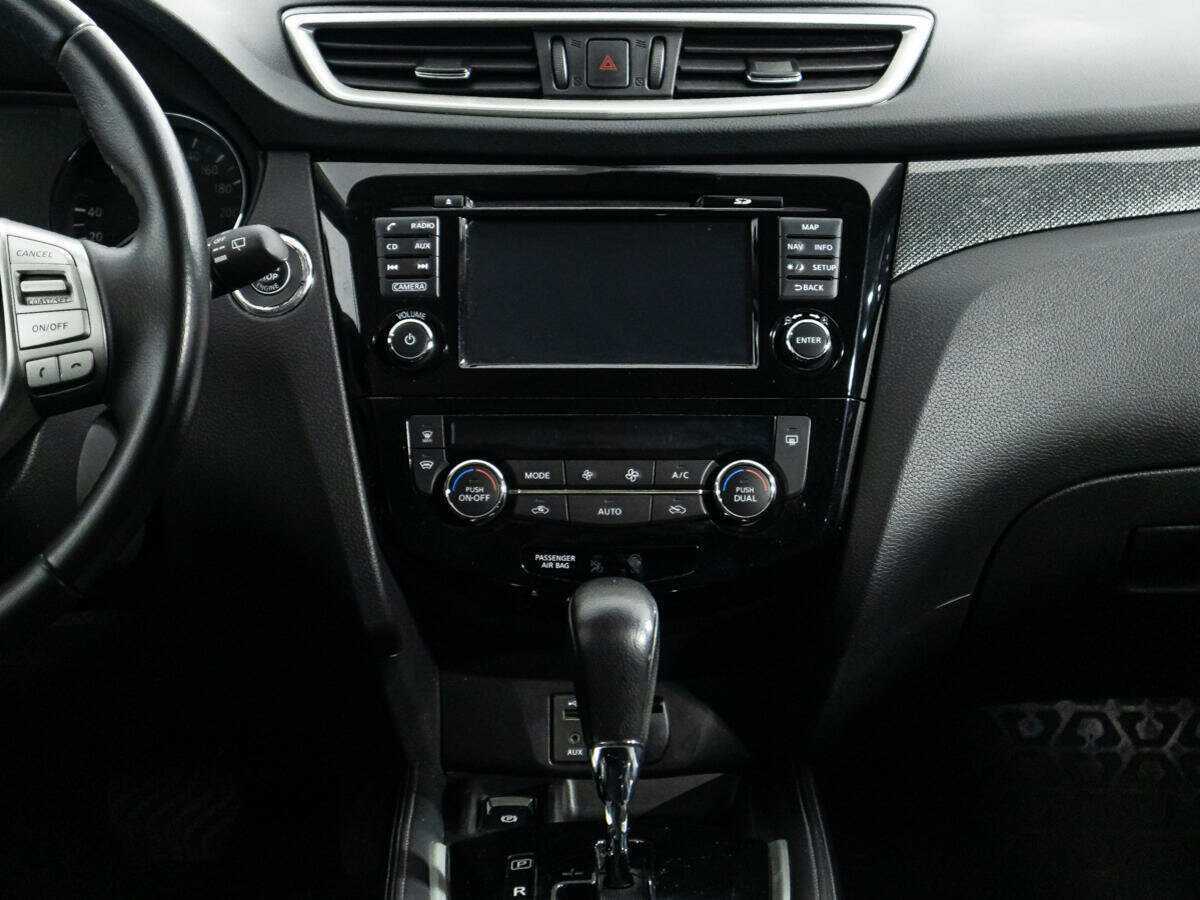 Б/У Ниссан Икс-Трейл 2017 года. Фото: #11