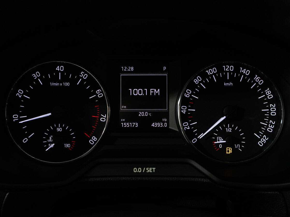 Б/У Шкода Октавия 2014 года. Фото: #11