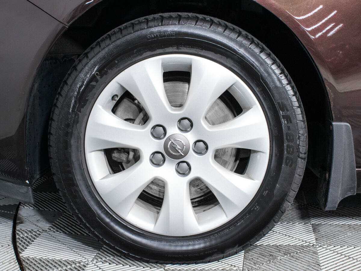 Б/У Опель Инсигния 2014 года. Фото: #15